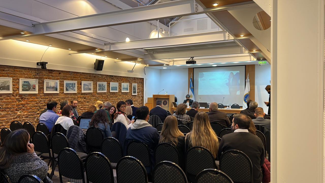 Seminario Internacional: Fraude marcario, piratería y lavado de activos