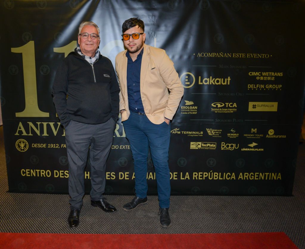 Cocktail y Alfombra Roja